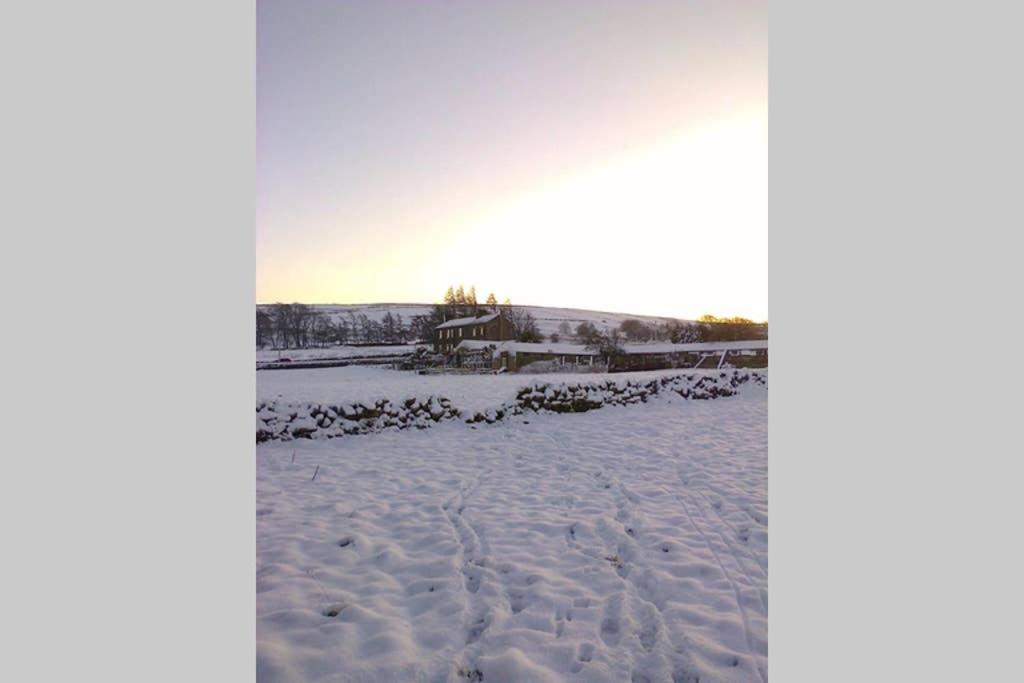 Stones Cottage Farm, Nr Haworth, Family Friendly, Work Friendly, Gaming Barn, Crafting, Free Wifi, Free Parking, Ev Point Oxenhope Eksteriør bilde