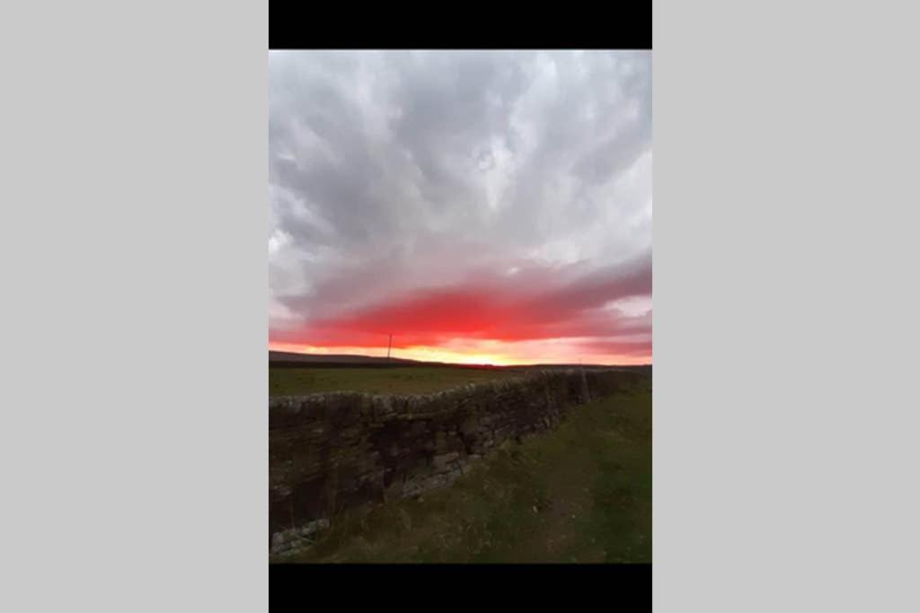 Stones Cottage Farm, Nr Haworth, Family Friendly, Work Friendly, Gaming Barn, Crafting, Free Wifi, Free Parking, Ev Point Oxenhope Eksteriør bilde
